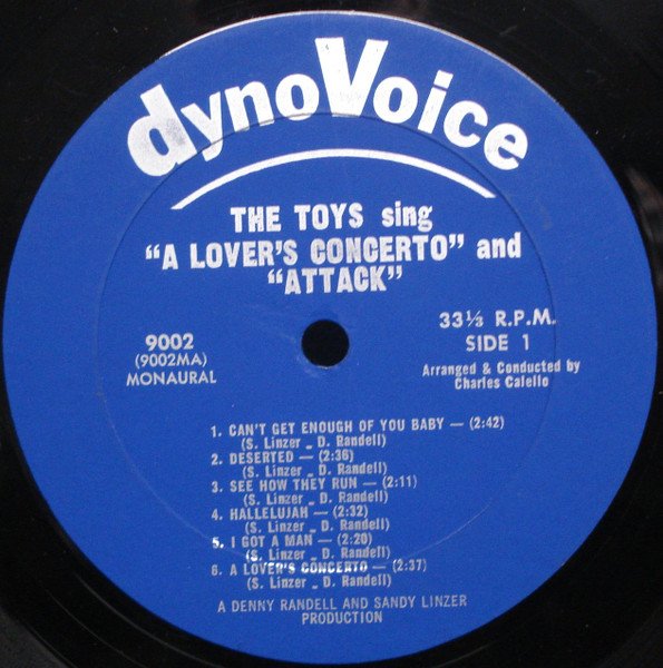 The Toys - The Toys Sing "A Lover's Concerto" And "Attack" - Image 3